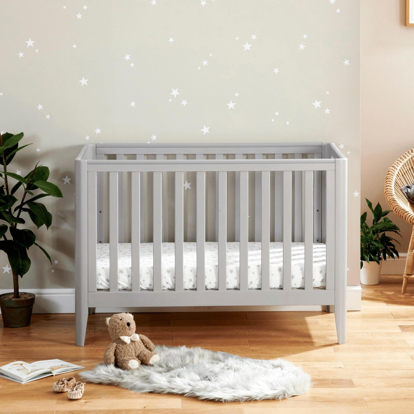 Babymore Iris Cot Bed – Grey-Dreamy Nursery