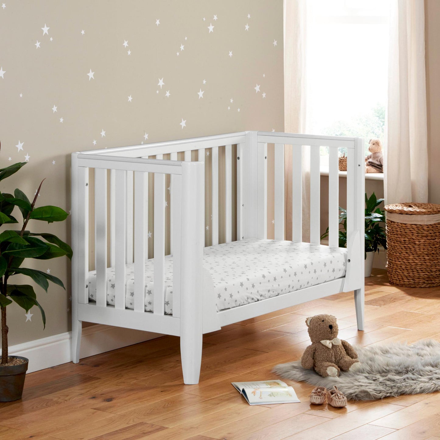 Babymore Iris Cot Bed – White-Dreamy Nursery