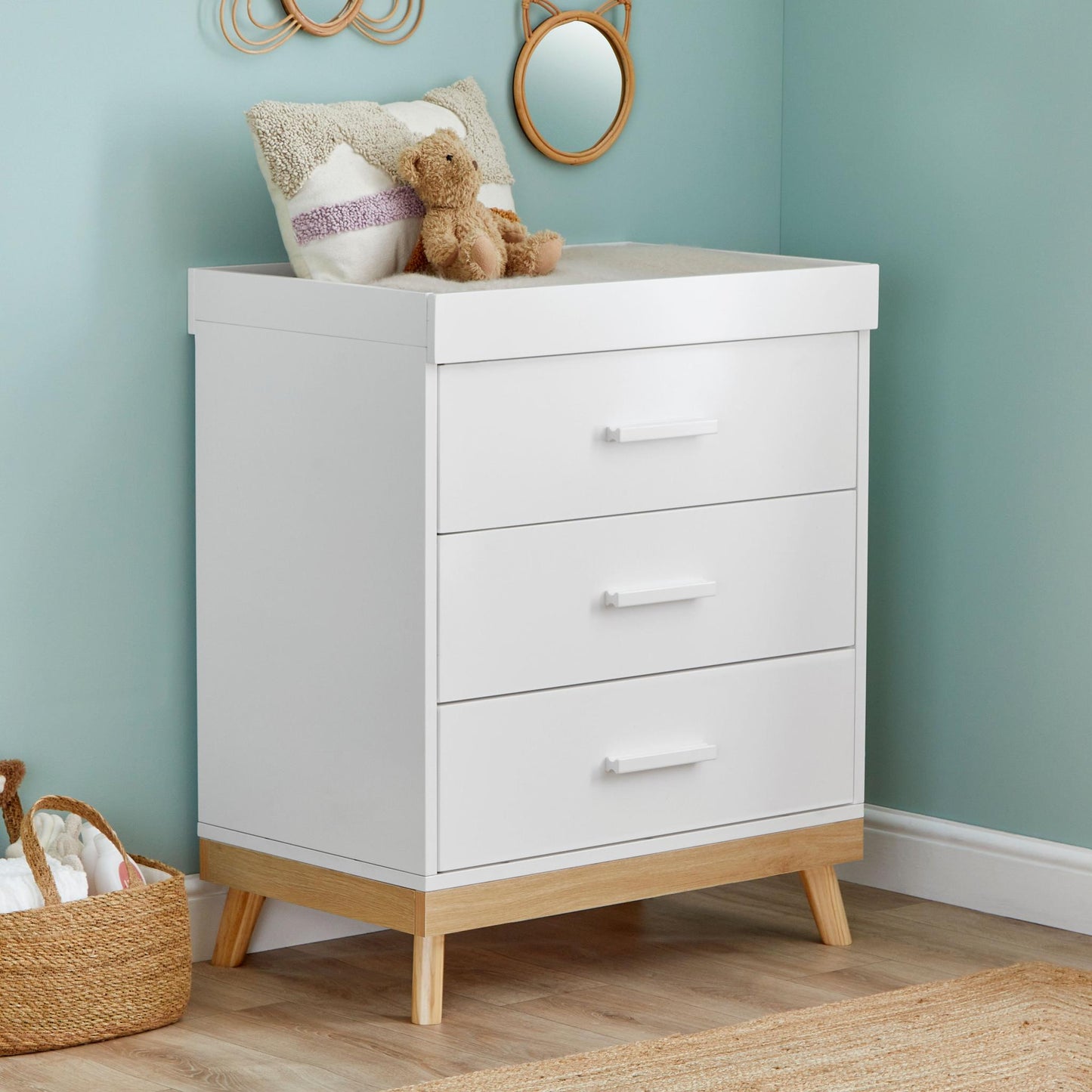 Babymore Mona Nursery Chest Changer - White-Dreamy Nursery