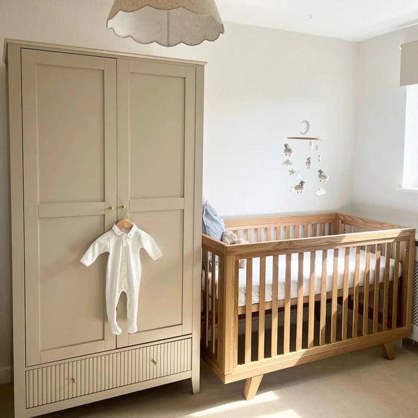 Clair De Lune Oak Cot Bed - Natural Oak-Dreamy Nursery
