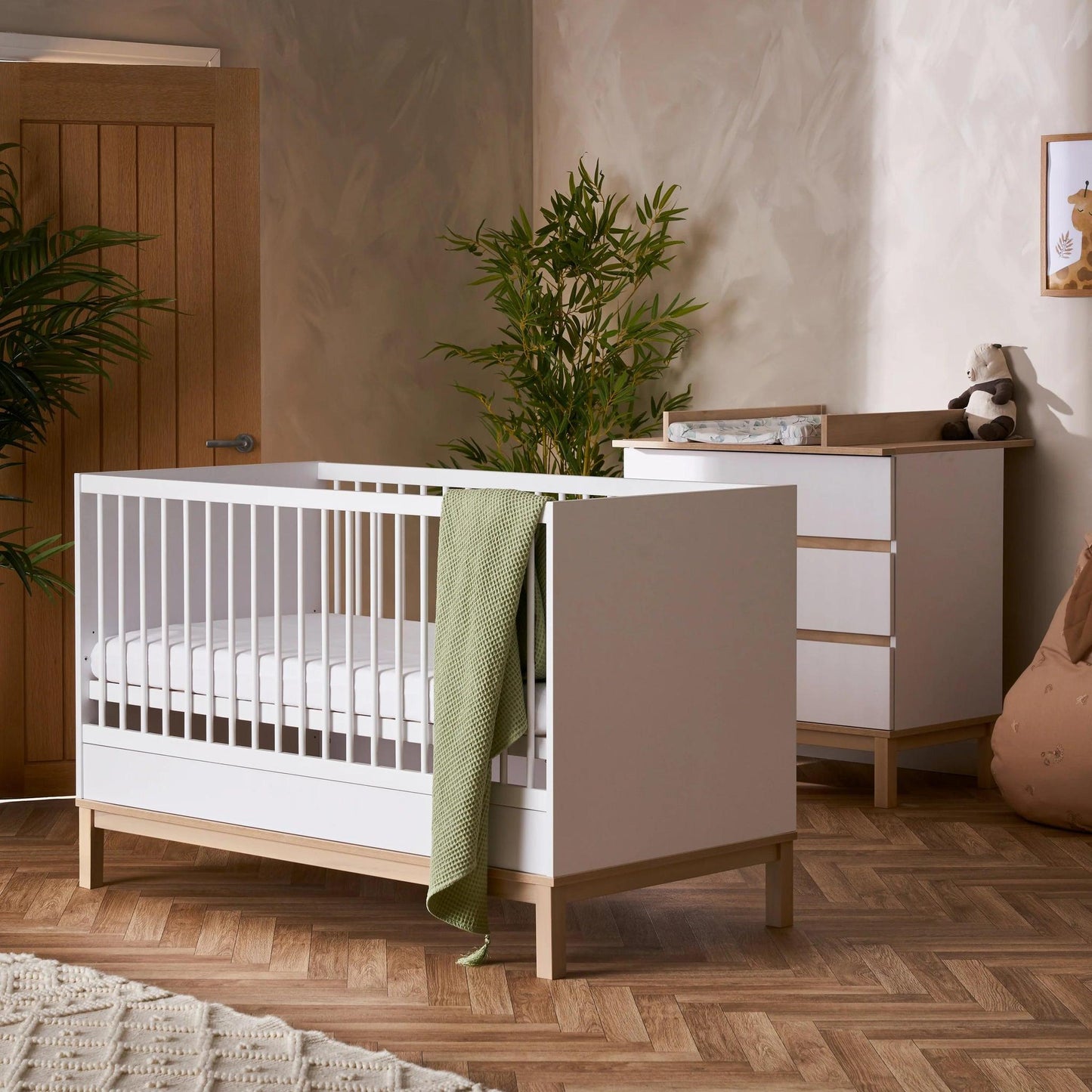 Obaby Astrid 2 Piece Room Set - White-Dreamy Nursery