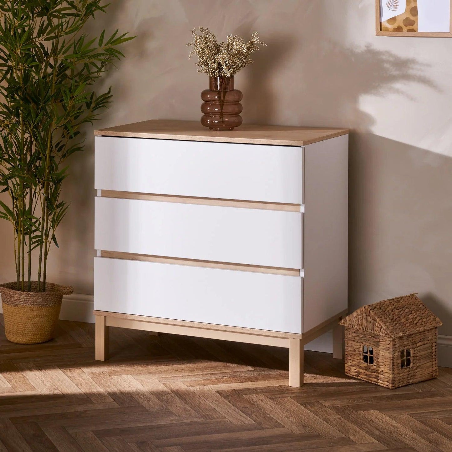 Obaby Astrid Changing Unit - White-Dreamy Nursery