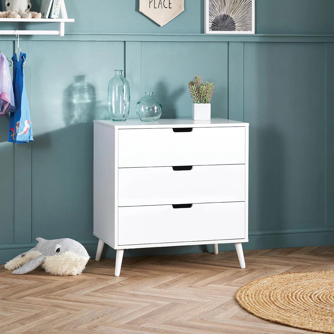 Obaby Maya 3 Piece Room Set - White with Acrylic-Dreamy Nursery