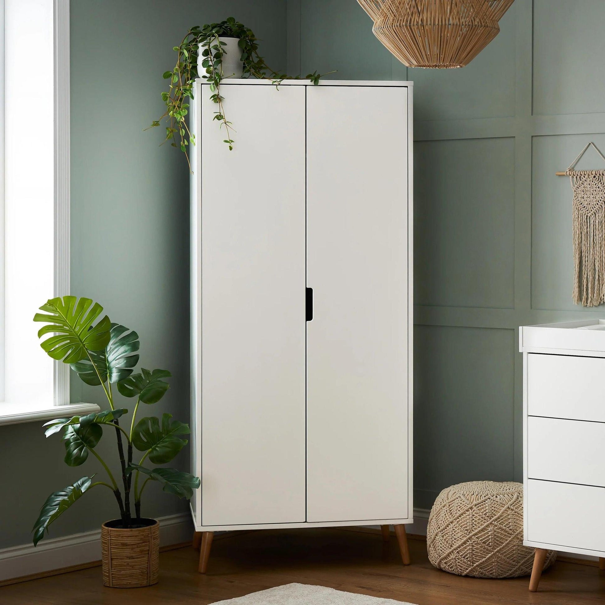 Obaby Maya 3 Piece Room Set - White with Natural-Dreamy Nursery