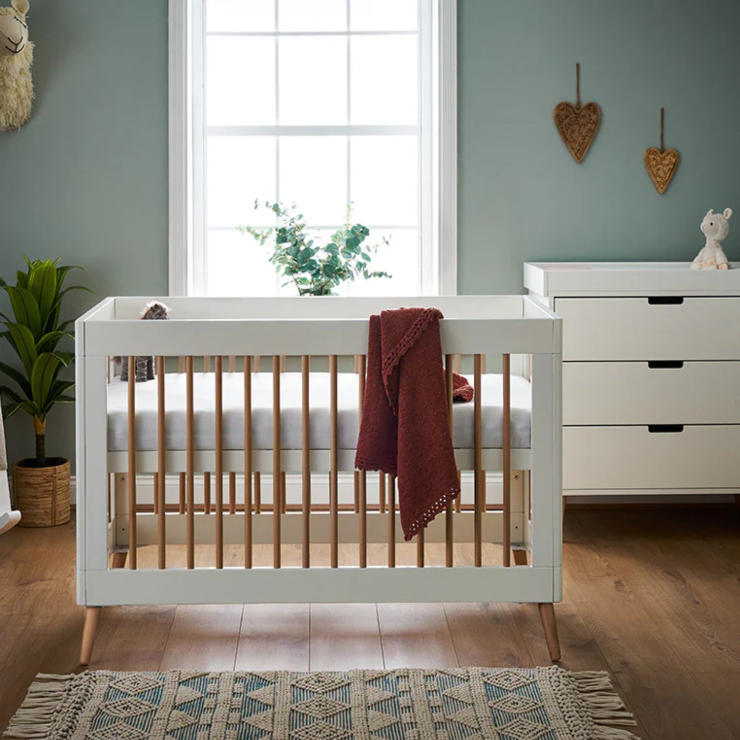 Obaby Maya Mini 2 Piece Room Set - White With Natural - Dreamy Nursery
