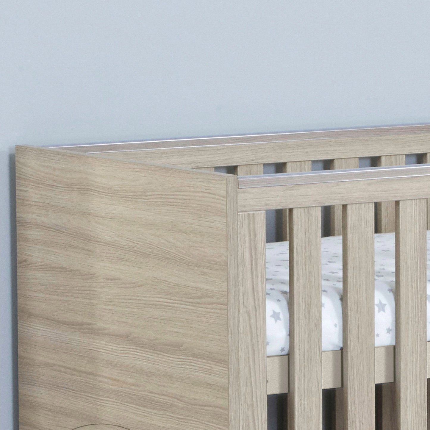 Veni Cot Bed (with under-cot storage) - Oak