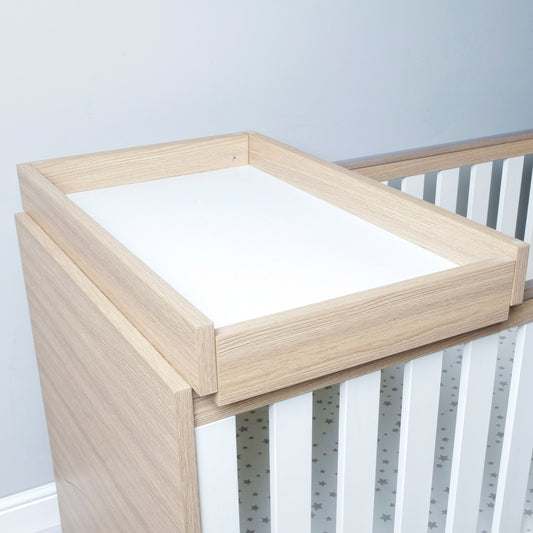 Babymore Luno Veni Cot Top Changer - Oak-Dreamy Nursery